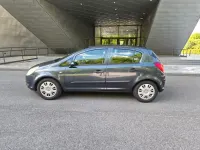 Usado Opel Corsa 80 HP (58 kW) 2007 Azul Citadino