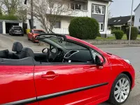 Gebraucht Peugeot 207 CC 120 PS (88 kW) 2013 Rot Cabrio