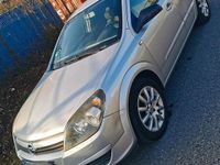 Gebraucht Opel Astra 100 PS (73 kW) 2005 Silber Kleinwagen