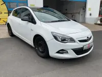 Gebraucht Opel Astra 165 PS (121 kW) 2012 Weiß Limousine