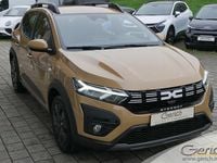 Ny Dacia Sandero Expression 91 HK (66 kW) 2025 Andere farbe