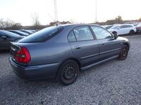 Gebraucht Mitsubishi Carisma Elegance 122 PS (89 kW) 2002 Grau Limousine