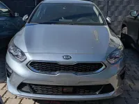 Używany Kia Ceed Vision 140 KM (102 kW) 2020 Szary Hatchback