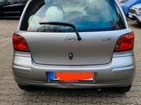 gebraucht Toyota Yaris 1.0 VTT-I Manual 48 KW