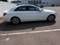 Gebraucht Mercedes C180 156 PS (114 kW) 2019 Weiß Limousine