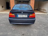 Gebraucht BMW 320 150 PS (110 kW) 2003 Blau Limousine