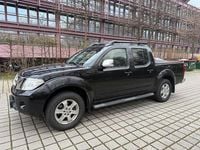 Gebraucht Nissan Navara 190 PS (139 kW) 2012 Schwarz Pickup