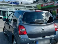 Używany Renault Twingo 79 KM (58 kW) 2007 Szary Hatchback