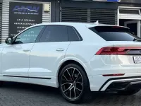 Gebraucht Audi Q8 Competition 286 PS (210 kW) 2023 Weiß SUV