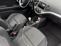 Gebraucht Kia Picanto 69 PS (50 kW) 2014 Rot Kleinwagen