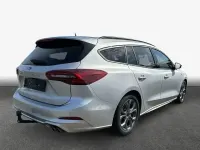Gebraucht Ford Focus ST-Line X 155 PS (114 kW) 2024 Moondust silber metallic Kombi