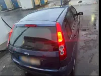 Gebraucht Ford Fiesta 69 PS (50 kW) 2005 Blau Kleinwagen