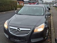 Gebraucht Opel Insignia Design Edition 140 PS (102 kW) 2012 Grau Limousine