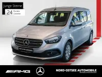 Gebraucht Mercedes T180 Progressive 131 PS (96 kW) 2024 Helvinsilber metallic Van / Kleinbus