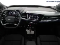 Nouă Audi Q4 e-tron S-Line 210 kW (286 CP) 2026 Negru SUV
