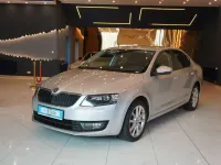 Gebraucht Skoda Octavia Joy 150 PS (110 kW) 2016 Silber Kombi
