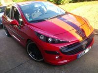 Gebraucht Peugeot 207 129 PS (94 kW) 2009 Rot Kleinwagen