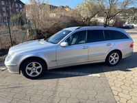 Gebraucht Mercedes E200 163 PS (119 kW) 2005 Silber Kombi