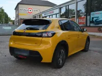 Gebraucht Peugeot e-208 100 kW (136 PS) 2021 Gelb Kleinwagen