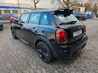 gebraucht Mini Cooper S 5-trg. *JCW Kit*Automatik*LED*Ambiente*