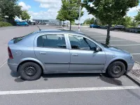 Gebraucht Opel Astra 101 PS (74 kW) 2003 Silber Kleinwagen