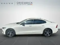 Gebraucht Volvo S60 Ultimate 250 PS (183 kW) 2023 Crystal white pearl / metallic Limousine