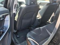 Gebraucht Volvo XC60 156 PS (114 kW) 2017 Schwarz SUV