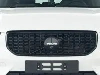Gebraucht Volvo XC40 Plus 197 PS (144 kW) 2025 Weiß SUV