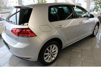 Gebraucht VW Golf VII LOUNGE 110 PS (80 kW) 2015 Silber metallic Limousine