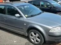 Gebraucht VW Passat 131 PS (96 kW) 2003 Grau Kombi