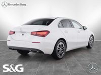 Gebraucht Mercedes A180 Progressive 136 PS (100 kW) 2024 Unilack polarweiß Limousine