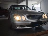 Gebraucht Mercedes E220 Classic 150 PS (110 kW) 2005 Silber Limousine