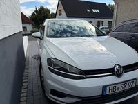 Gebraucht VW Golf VII 116 PS (85 kW) 2017 Weiß Limousine