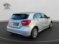 Gebraucht Mercedes A180 122 PS (89 kW) 2013 Silber Kleinwagen