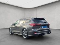 Gebraucht Ford Focus ST-Line X 155 PS (114 kW) 2024 Magnetic metallic Kombi