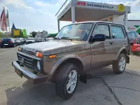 Gebraucht Lada Taiga 83 PS (61 kW) 2021 Braun SUV