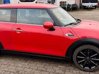 Gebraucht Mini ONE 102 PS (75 kW) 2018 Rot Kleinwagen