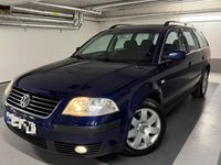 Usata VW Passat 131 CV (96 kW) 2001 Blu Station wagon