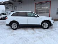 Gebraucht VW Touareg 231 PS (169 kW) 2019 Weiß SUV