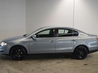 Gebraucht VW Passat Comfortline 140 PS (102 kW) 2009 Grau metallic Limousine