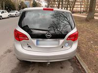 Gebraucht Opel Meriva 101 PS (74 kW) 2011 Silber Van / Kleinbus