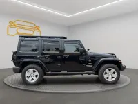 Gebraucht Jeep Wrangler Unlimited 200 PS (147 kW) 2012 Schwarz SUV
