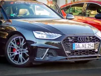 Gebraucht Audi A4 Ambiente 204 PS (150 kW) 2020 Schwarz Kombi