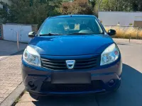 Gebraucht Dacia Sandero 75 PS (55 kW) 2010 Blau Kleinwagen