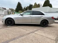 Gebraucht Mercedes E220 170 PS (125 kW) 2009 Silber Limousine