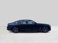Gebraucht BMW 750 400 PS (294 kW) 2019 Grau Limousine