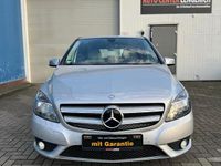 Gebraucht Mercedes B180 122 PS (89 kW) 2013 Silber Kleinwagen