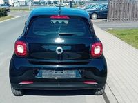 Gebraucht Smart ForFour Passion 90 PS (66 kW) 2015 Schwarz Kleinwagen