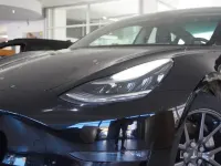Usata Tesla Model 3 366 kW (498 CV) 2019 Nero Berlina