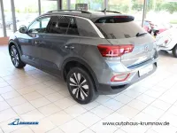 Gebraucht VW T-Roc Move 116 PS (85 kW) 2024 Grau SUV